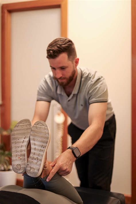 essendon chiropractic|spineline essendon.